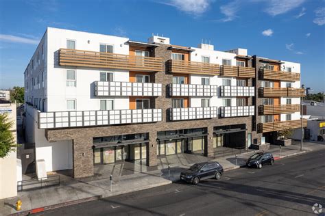 Metro link station a $6 Lyft or Uber ride away. . Silverlake apartments for rent